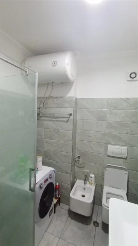 Tirane, jepet me qera apartament 2+1 Kati 3, 90 m² 500 € (ASTIR)