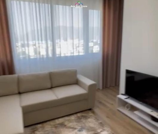 Tirane, jap me qera apartament 2+1 Kati 10, 90 m² 500 € (AMERIKAN 3)