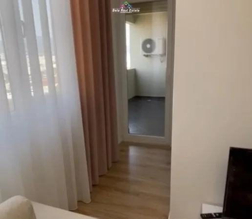 Tirane, jap me qera apartament 2+1 Kati 10, 90 m² 500 € (AMERIKAN 3)