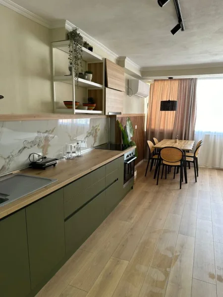 Durres. plazh, jepet me qera apartament 1+1 Kati 2, 49 m² 50 € (Ne Durres 100 metra larg detit)