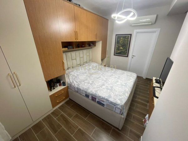 Shitet Apartament 2+1+2 Rezidenca Kodra e Diellit.Neom96750