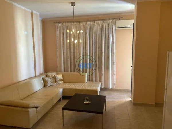 Durres, jepet me qera apartament 1+1+Ballkon Kati 4, 60 m² 300 € (Golem, Durres)
