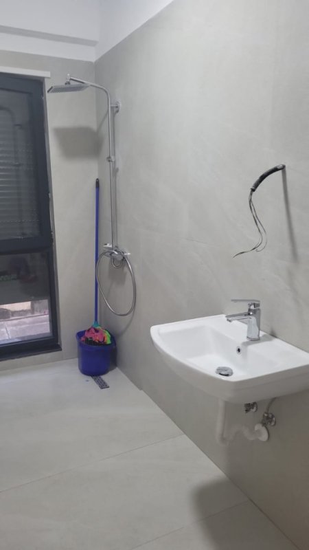 Jap apartament 1+1 me qera per zyra