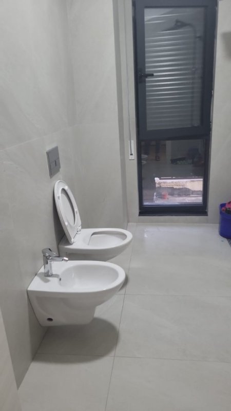 Jap apartament 1+1 me qera per zyra
