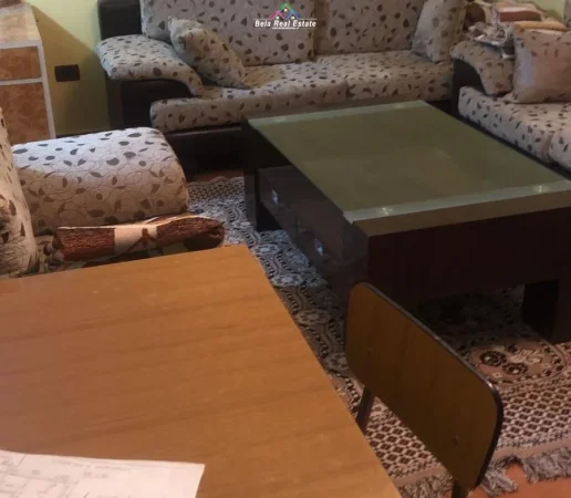 Tirane, jepet me qera apartament 2+1 Kati 4, 72 m² 470 € (Brryli)