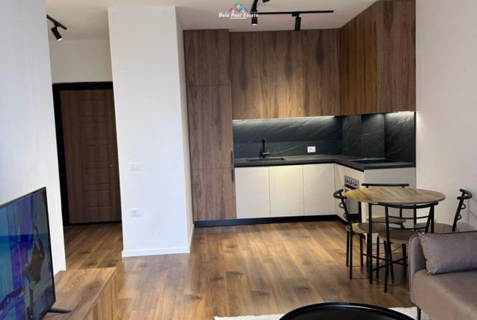 Tirane, jepet me qera apartament 1+1 Kati 2, 70 m² 500 € (RRUGA E DIBRES)