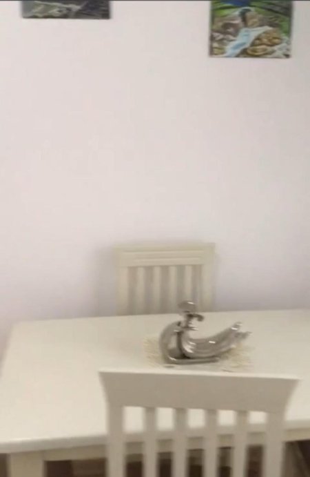 Tirane, jepet me qera apartament 3+1 Kati 1, 90 m² 500 € (Ish Parku)