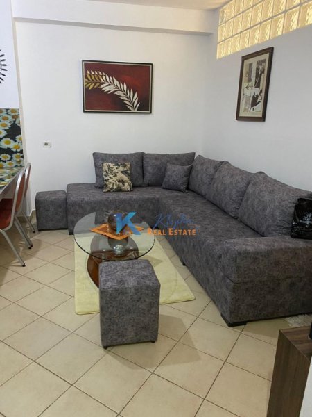 Tirane, jap me qera apartament 1+1+Ballkon Kati 1, 60 m² (Astir)