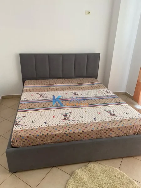 Tirane, jap me qera apartament 1+1+Ballkon Kati 1, 60 m² (Astir)