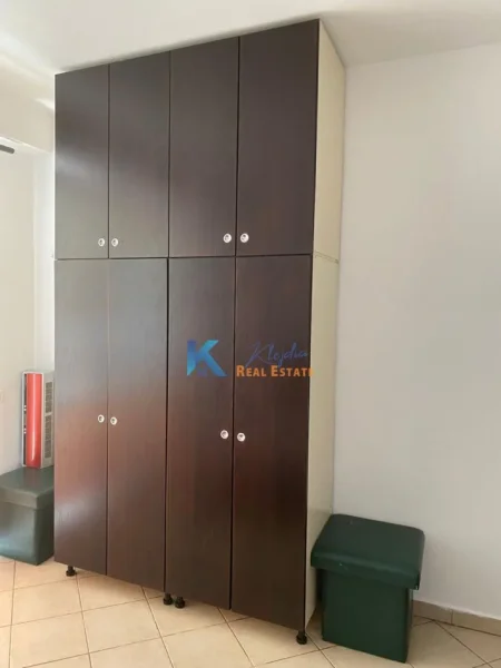 Tirane, jap me qera apartament 1+1+Ballkon Kati 1, 60 m² (Astir)