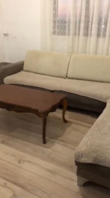 Tirane, jepet me qera apartament 2+1 Kati 2, 130 m² 400 € (5 Maj)