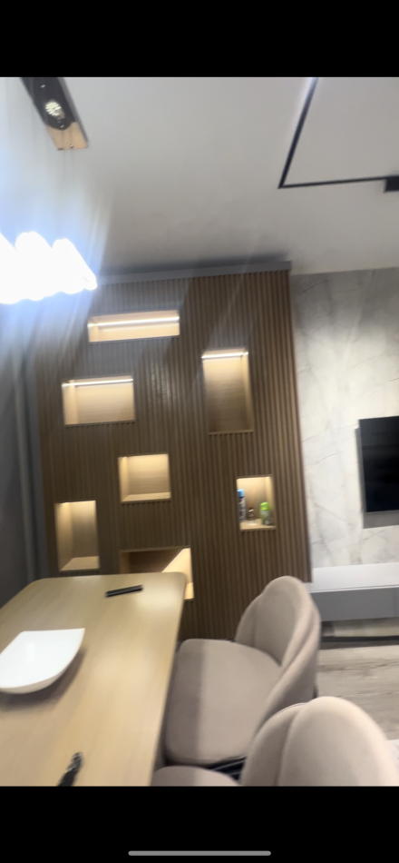 Tirane, jepet me qera apartament 2+1+Ballkon Kati 6, 100 m² 1.250 € (Robert Shwarc)