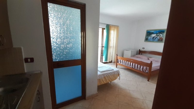 Durres, jap me qera vetem 1 dhome 1+1 Kati 3, 20 € (Lagj.13 Plazh)