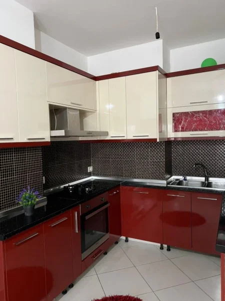 Tirane, shitet apartament 2+1+Ballkon Kati 5, 116 m² 156.600 € (ASTIR)