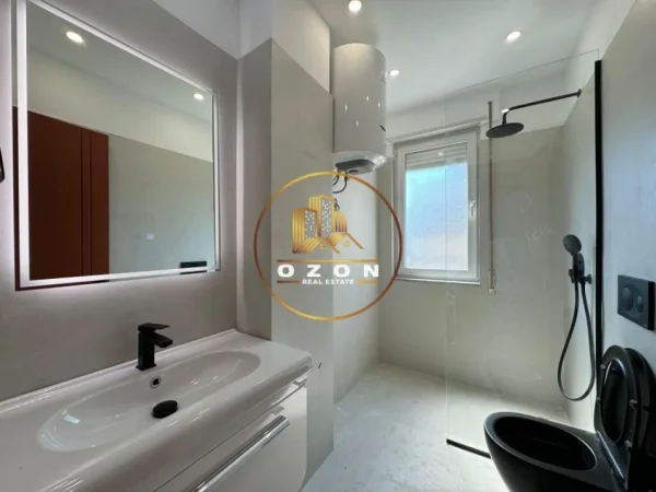 Super Apartament 1+1 Modern në Shitje pranë Kompleksit Olimpik, Komuna e Parisit!
