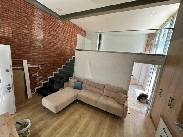 Tirane, shitet apartament duplex Dublex Kati 0, 82 m² 85.000 € (Rruga e Thesarit)
