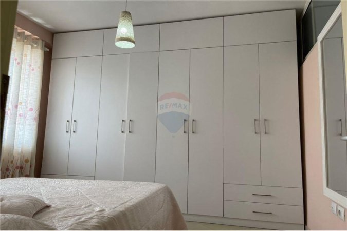 Tirane, jepet me qera apartament 2+1 , 77 m² 500 € (rruga foto xhadella - Astir)