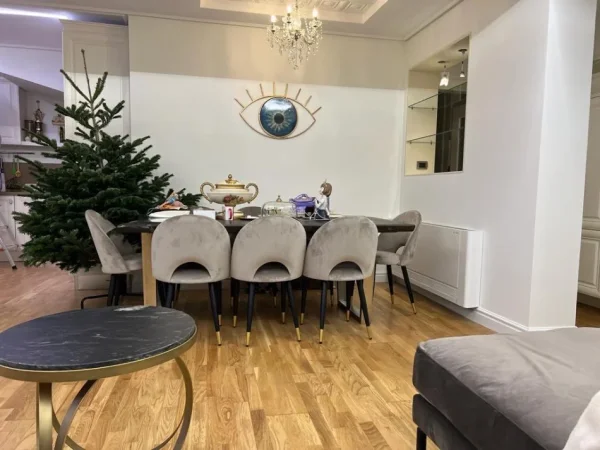 Tirane, jepet me qera Vile 2 Katshe Kati 2, 182 m² 1.600 € (REZIDENCA KODRA E DIELLIT)