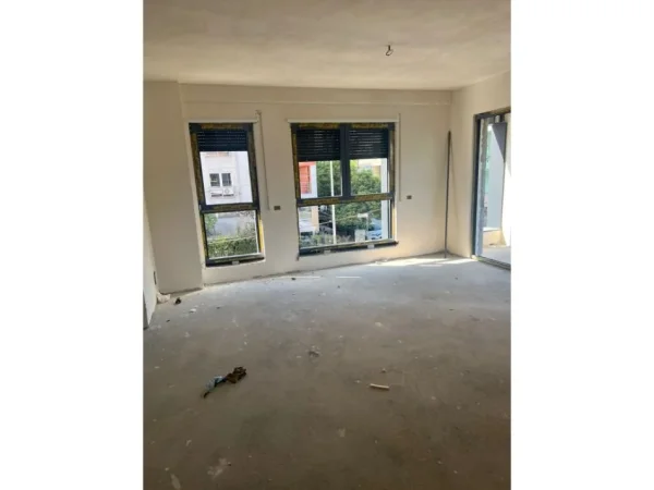 Tirane, shes apartament 3+1+Aneks+Ballkon Kati 6, 131 m² 202.430 € (Bulevardi i ri)