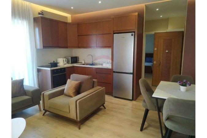 Tirane, jepet me qera apartament 1+1+Ballkon Kati 6, 80 m² 500 € (Don Bosko Vizion Plus)
