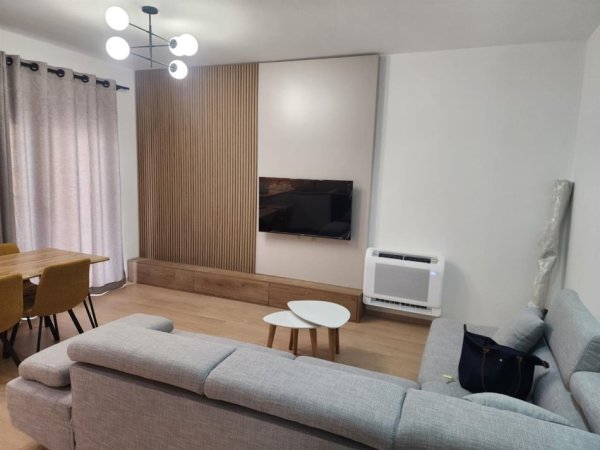 Tirane, jepet me qera apartament 2+1 Kati 4, 76 m² 850 € (Kompleksi Delijorgji)