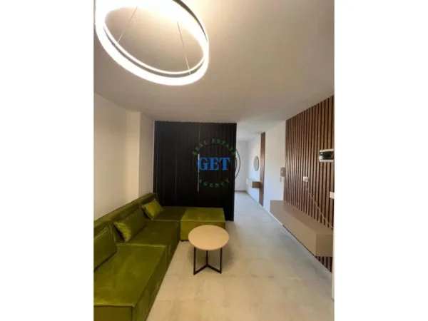 Durres, shitet garsonier 1+1+Ballkon Kati 7, 54 m² 68.000 € (Shkembi i Kavajes)