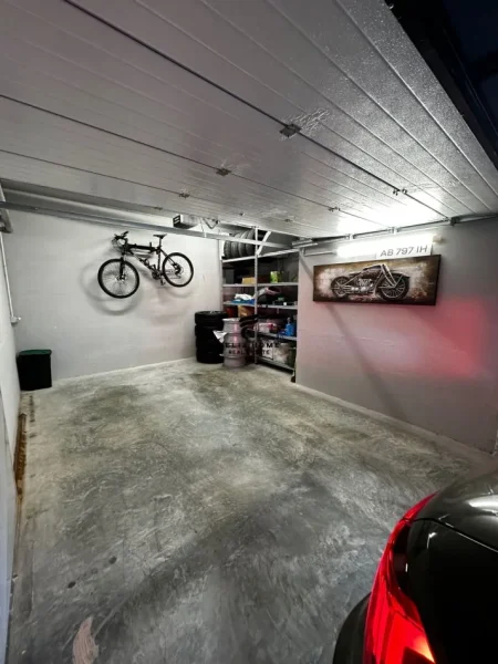 Tirane, jepet me qera apartament 2+1+Ballkon Kati 2, 117 m² 1.300 € (LIQENI I THATE)