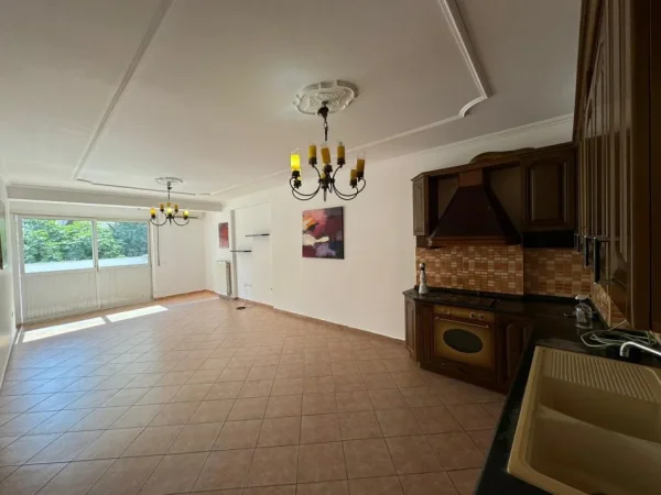 SHITET, APARTAMENT 2+1+2 & VERANDË, KOMPLEKSI KIKA 1, KOMUNA E PARISIT, TIRANË, 275,000 EURO