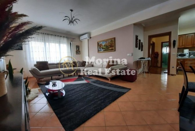 Tirane, jepet me qera apartament 2+1+Ballkon Kati 7, 120 m² 600 € (Don Bosko)