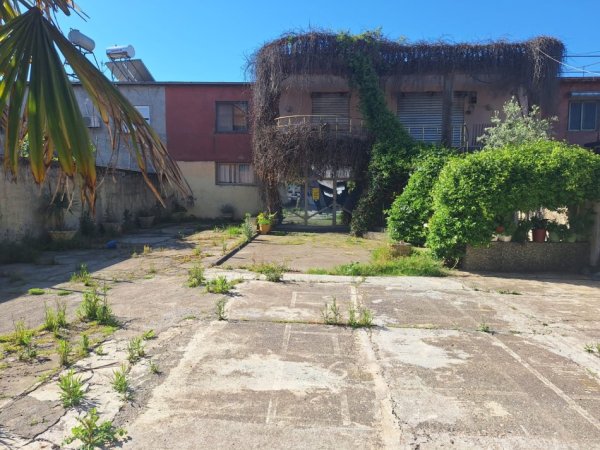 Shkoder, Shitet Truall me siperfaqe 297.5 m² dhe Ndertese me siperfaqe 297.5 m², Cmimi Referues 23,680,000 Leke
