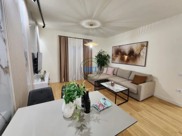 Durres, shitet apartament 1+1+Ballkon Kati 4, 76 m² 99.000 € 