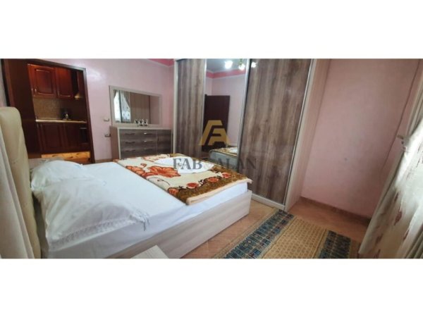Tirane, jepet me qera apartament 1+1 Kati 9, 70 m² 600 € (Rruga e Kosovareve)