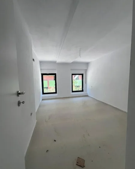 Tirane, shitet apartament 3+1 , 133 m² 159.000 € (Kodra e Diellit)