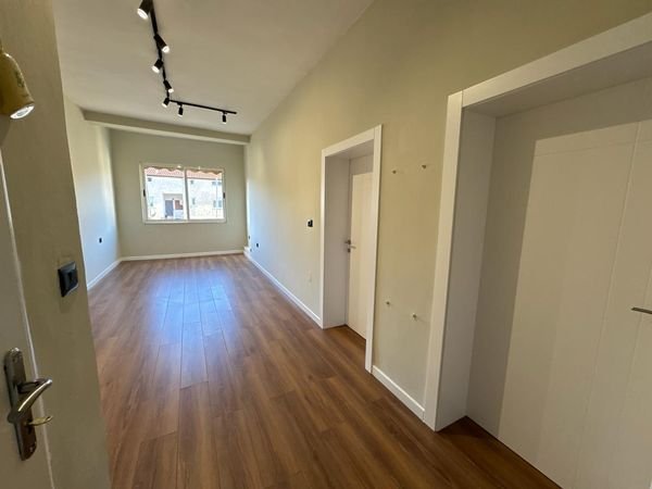 Tirane, shitet apartament 2+1 , 73 m² 135.000 € (Myslym Shyri)