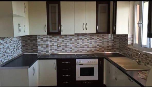 Tirane, jepet me qera apartament 3+1 Kati 3, 129 m² 500 € (Sauk i Vjeter)