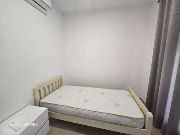 Tirane, jepet me qera apartament 2+1+Ballkon Kati 3, 85 m² 850 € (Delijorgji)