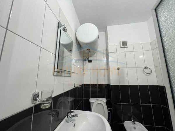 Durres Plazh, shitet apartament 1+1+Ballkon Kati 2, 67 m² 67.000 € (Pvaresia)