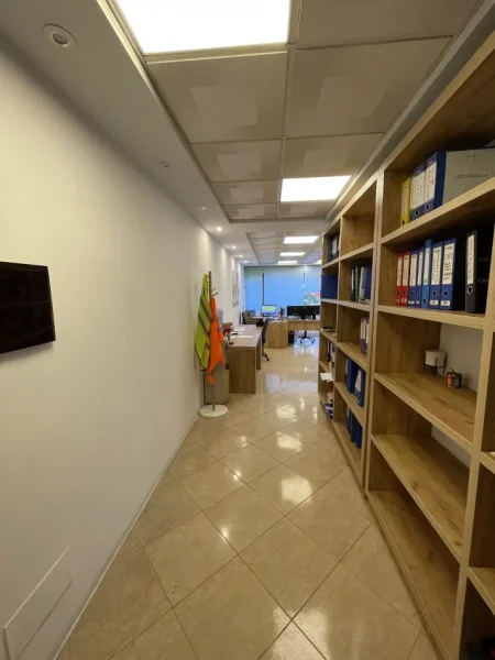 Tirane, shes zyre , 69 m² 255.000 € (RRUGA SAMI FRASHERI , TE PETRO NINI)