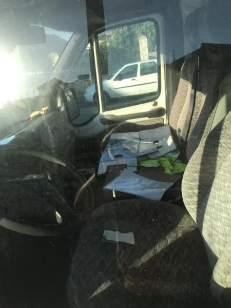 Tirane, shes Furgon Peugeot BOXER 2,5D Viti 1997