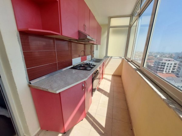 Durres, shitet apartament 2+1+Ballkon Kati 9, 122 m² 100.000 € (Prane Parkut Vala, Durres)