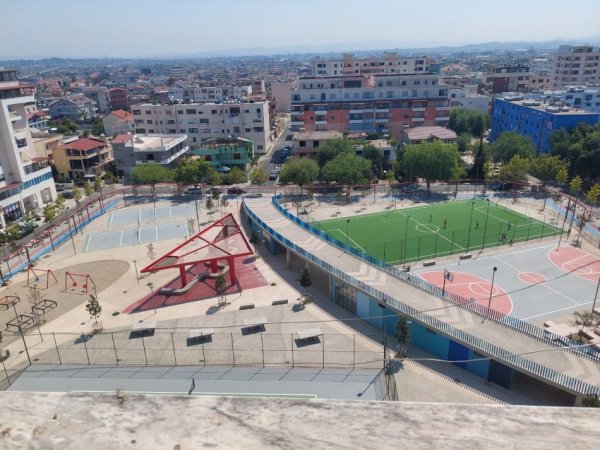 Durres, shitet apartament 2+1+Ballkon Kati 9, 122 m² 100.000 € (Prane Parkut Vala, Durres)