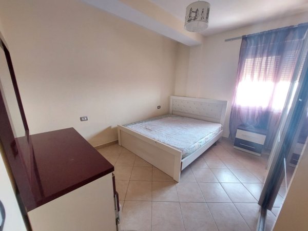 Durres, shitet apartament 2+1+Ballkon Kati 9, 122 m² 100.000 € (Prane Parkut Vala, Durres)