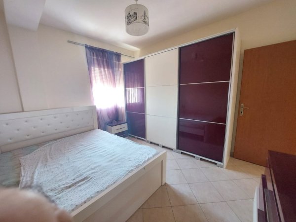 Durres, shitet apartament 2+1+Ballkon Kati 9, 122 m² 100.000 € (Prane Parkut Vala, Durres)