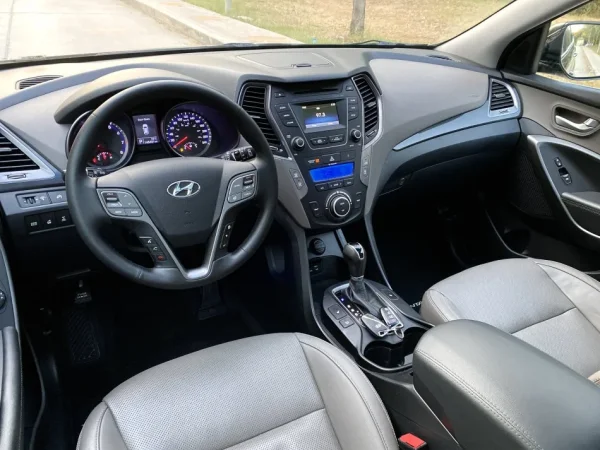 Tirane, shes makine Hyundai Benzin, e zeze automatik Klima 150.000 km