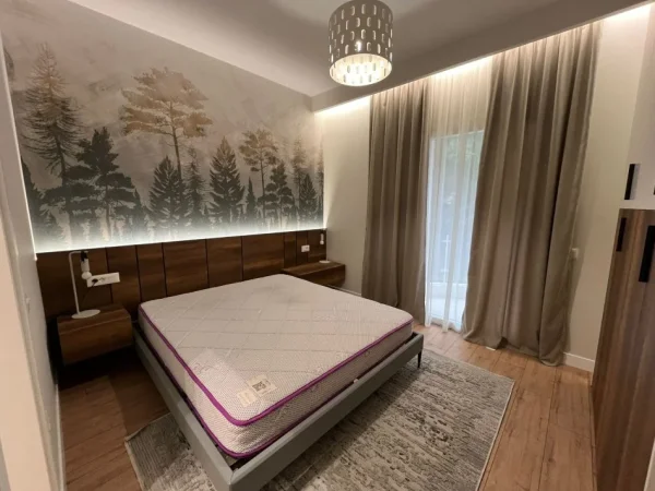 Tirane, shitet apartament 2+1 Kati 1, 115 m² 250.000 € (Kopshti Botanik)
