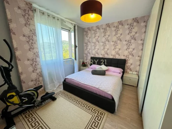 shitet apartament 2+1 Kati 3, 95 m² 220.000 € (liqeni i thate)