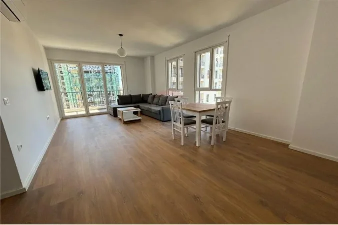 Tirane, jepet me qera apartament 2+1 Kati 3, 99 m² 600 € (Don Bokso - Don Bosko,)