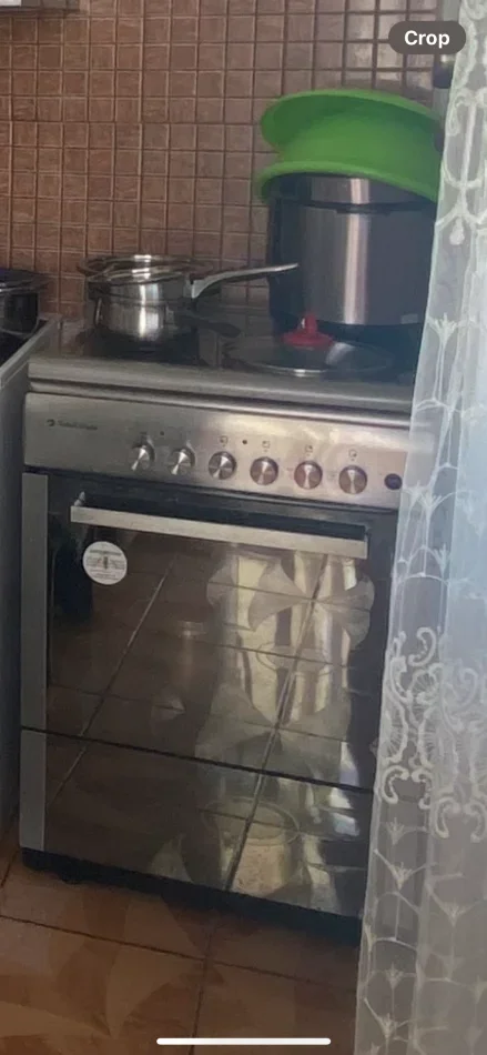 Tirane, shes sobe Sobe Fratelli Onufri