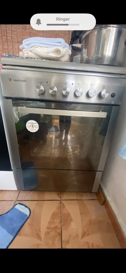 Tirane, shes sobe Sobe Fratelli Onufri