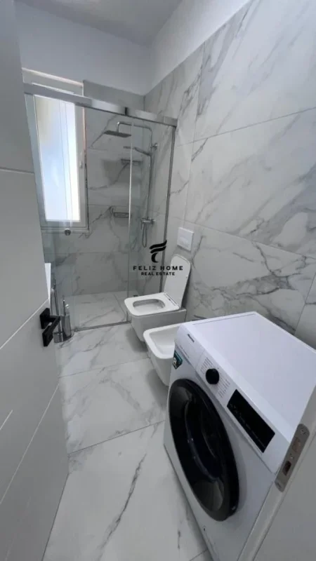 Tirane, shitet apartament 3+1+Ballkon Kati 4, 138 m² 315.000 € (SELITE)